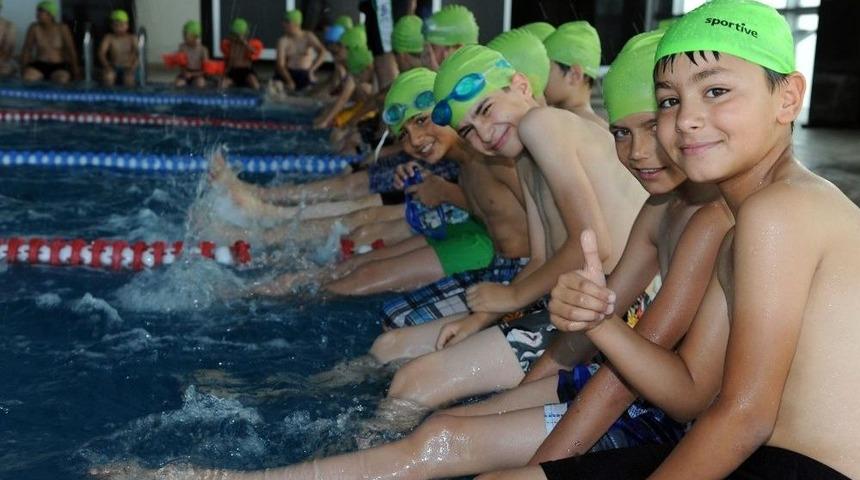 Konya&rsquo;da T&uuml;m &Ccedil;ocuklar Y&uuml;zme &Ouml;ğrenecek