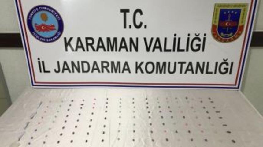Karaman&rsquo;da Uyuşturucu Hap Ve Esrar Operasyonu