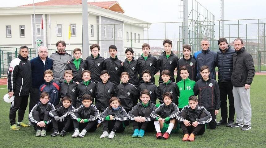 Sakaryaspor Altyapıdan 5 Sporcu İle Profesyonel Kontrat İmzaladı