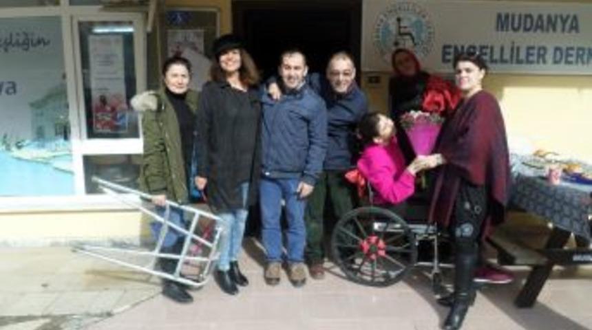Sevgililer G&uuml;n&uuml;nde Engelliler Unutulmadı