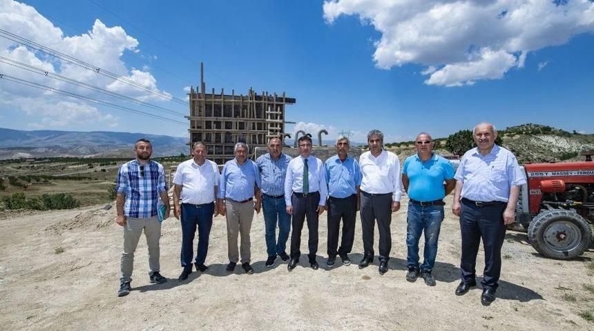 Dumlu Mahallesinde İ&ccedil;mesuyu Sorunu &Ouml;z&uuml;l&uuml;yor