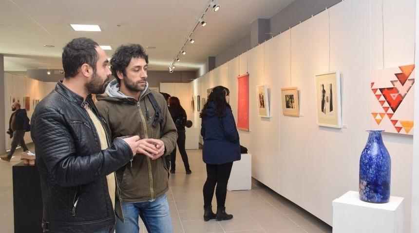 Anadolu &Uuml;niversitesinde &ldquo;sevgi Ve Hoşg&ouml;r&uuml;&rdquo; Temalı Sergi