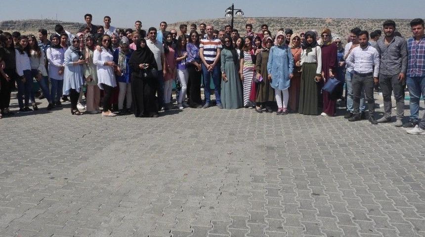 Haliliye Belediyesi Yks &Ouml;ncesi &Ouml;ğrencileri Unutmadı