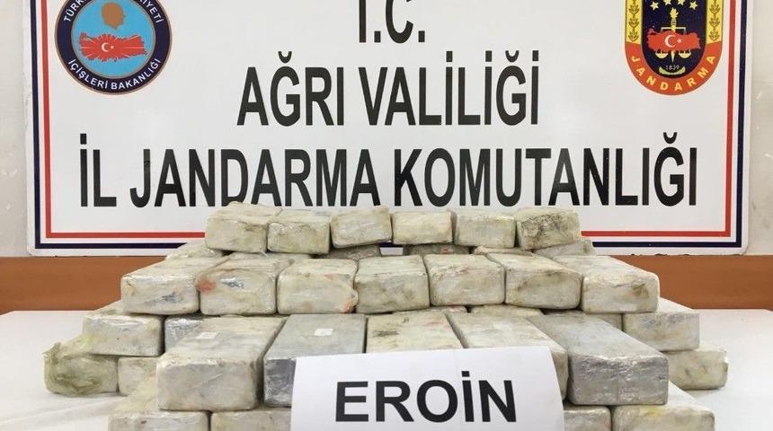 Doğubayazıt&rsquo;ta 37 Kilo Eroin Ele Ge&ccedil;irildi