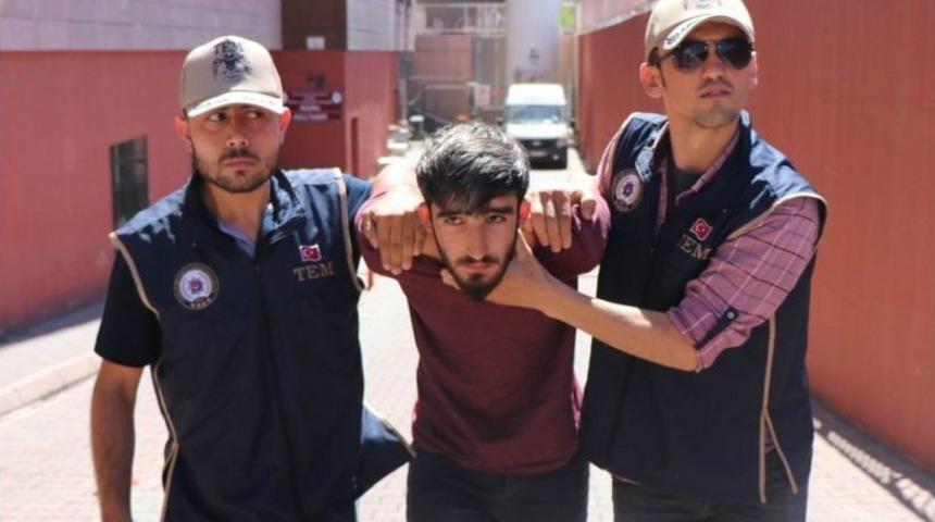 Hdp&rsquo;li Milletvekili Adayının Evinde Yakalanan Ş&uuml;pheli Adliyede