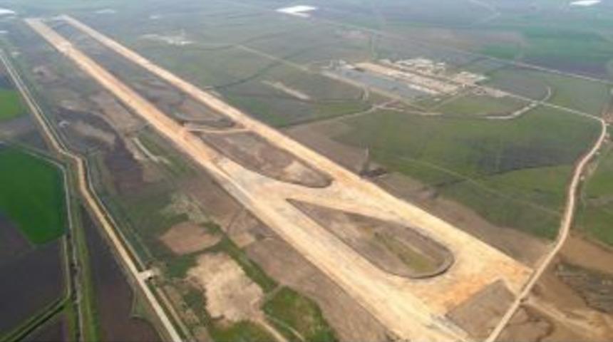 &Ccedil;ukurova Havalimanında &Uuml;st Yapı &Ccedil;alışmaları Başlıyor