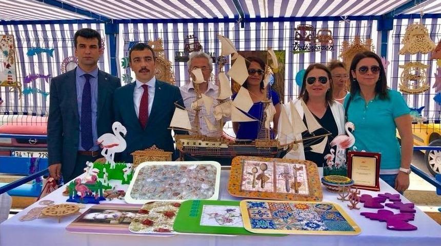 Boğazi&ccedil;i&rsquo;nde El Emeği, G&ouml;z Nuru &Uuml;r&uuml;nlerin Sergisi A&ccedil;ıldı