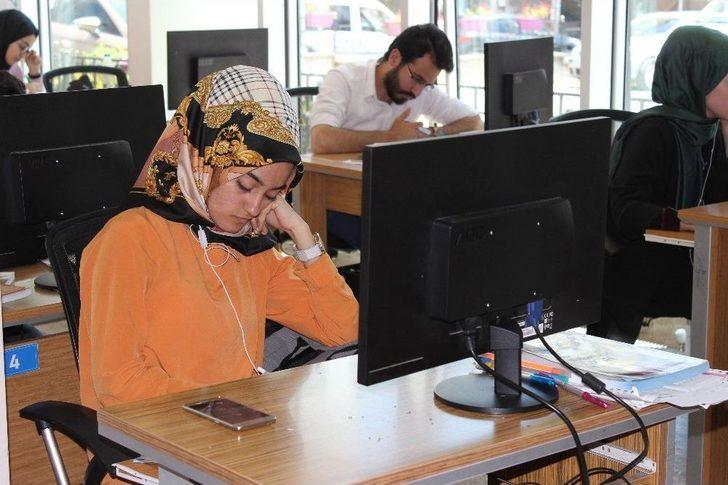 Esenler Belediye Başkanı Göksu’dan Üniversite Adaylarına Moral Ziyareti G4