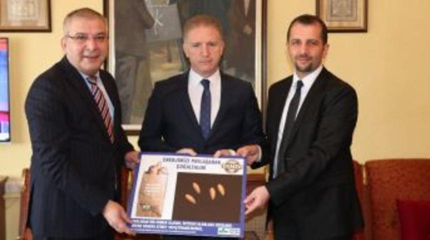 Askıda Ekmek Projesi Yaygınlaşıyor