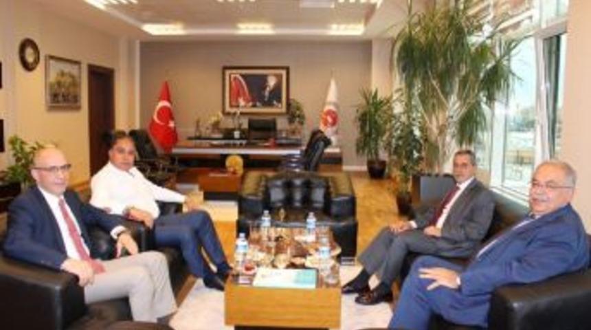 Başkan Navdar&rsquo;a Anlamlı Ziyaret