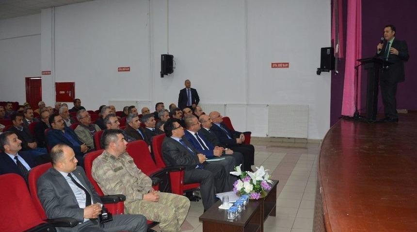 Niksar&rsquo;da Okuryazarlık Seferberliği Toplantısı Yapıldı