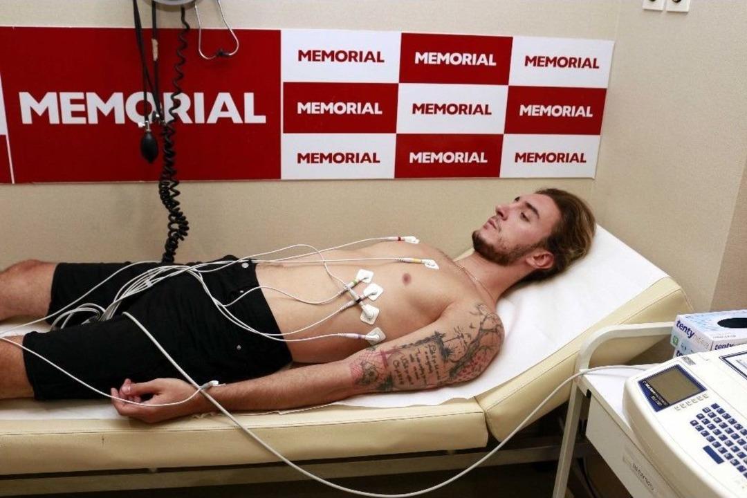 Antalyasporlu Futbolcular Sağlık Kontrol&uuml;nden Ge&ccedil;ti