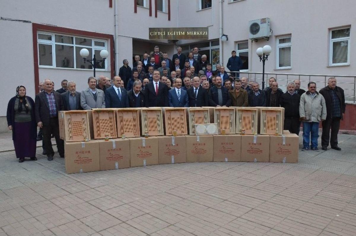 Ordulu Arıcılara &lsquo;polen Toplama Tuzağı&rsquo;