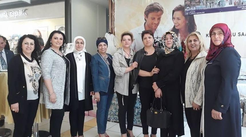 Kent Konseyi&rsquo;nden Şehit Aileleri Ve Gaziler Yararına Sergi