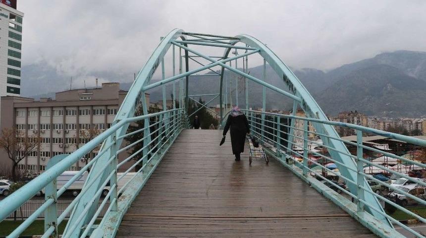 Akdede Yaya &Uuml;st Ge&ccedil;idi Yeniden Hizmete A&ccedil;ıldı