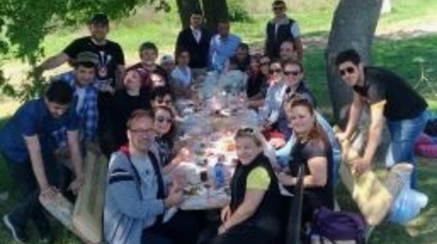 Kadroya Ge&ccedil;en Personellerle Piknik Yapıldı