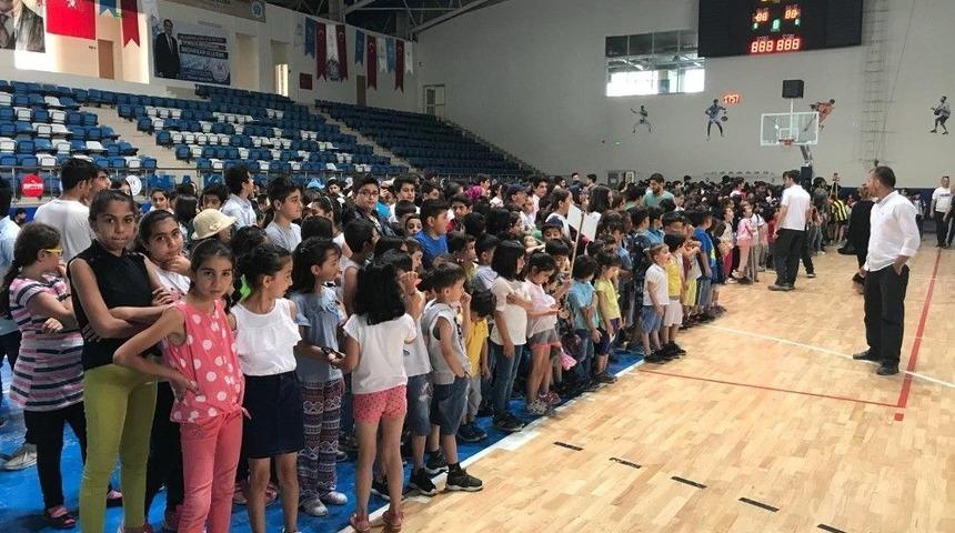 Hakkari&rsquo;de İl Spor Merkezleri A&ccedil;ılışı Yapıldı