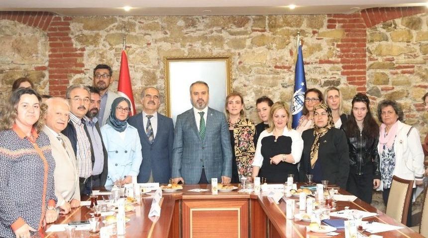 Engeller İşbirliğiyle Aşılıyor