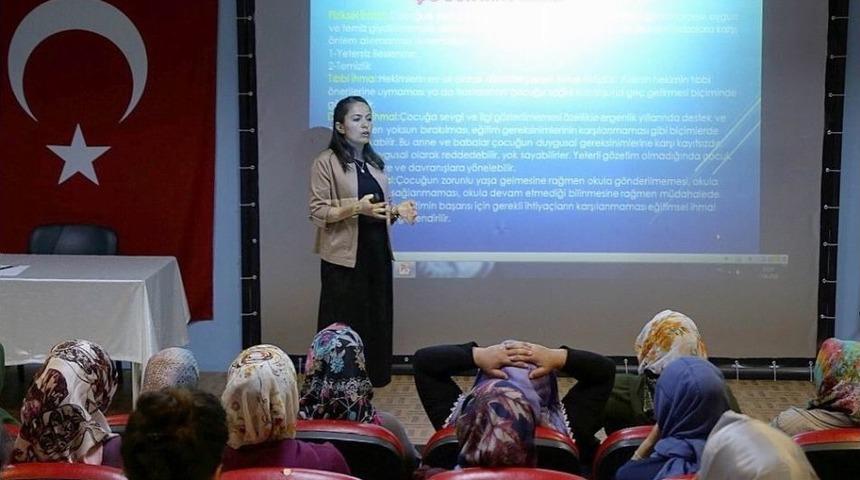 Lice Belediyesinden &rsquo;&ccedil;ocuk İhmali Ve İstismarı&rsquo; Konulu Seminer