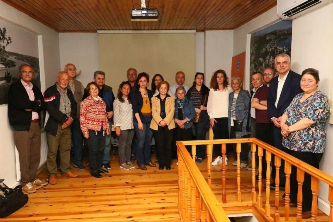 Eysam Sohbetlerinin 5&rsquo;incisi Kıyıdaki İzler: Ey&uuml;psultan