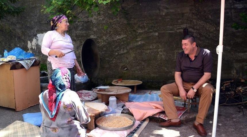 Alaplı Mahallelerinde Başkan Tekin&rsquo;e Sevgi Seli