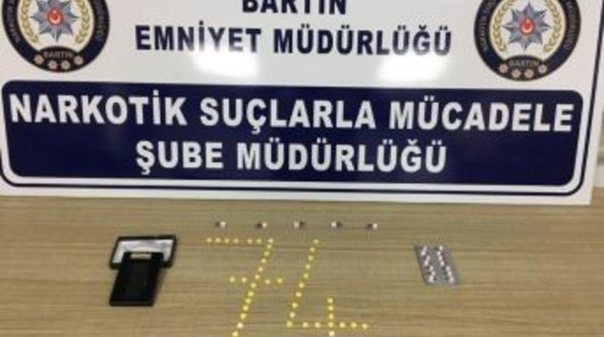 Uyuşturucu Operasyonunda 2 Zanlı Gözaltına Alındı