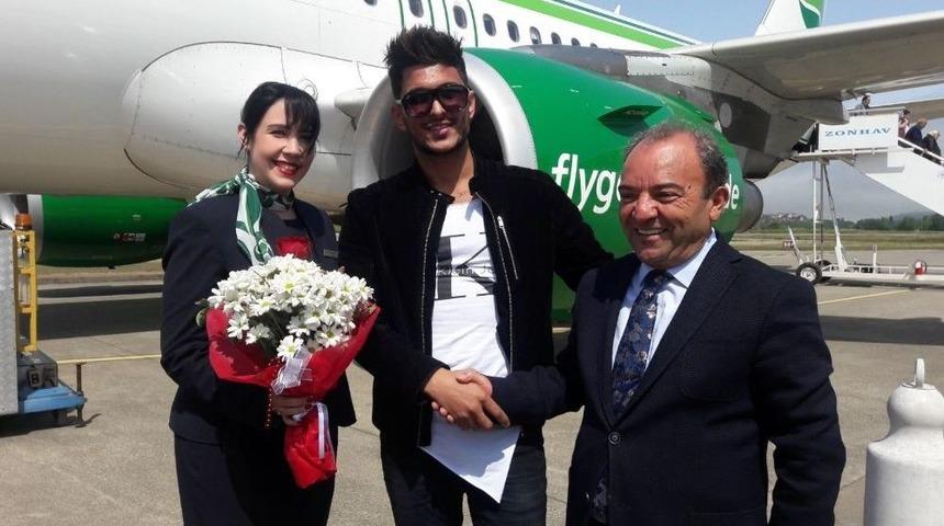 Zonguldak&rsquo;a Sezonun İlk U&ccedil;ağı İndi