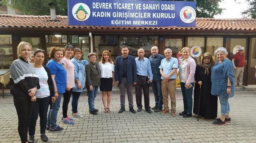 Devrek&rsquo;te A&ccedil;ılan Resim Sergisi B&uuml;y&uuml;k İlgi G&ouml;rd&uuml;