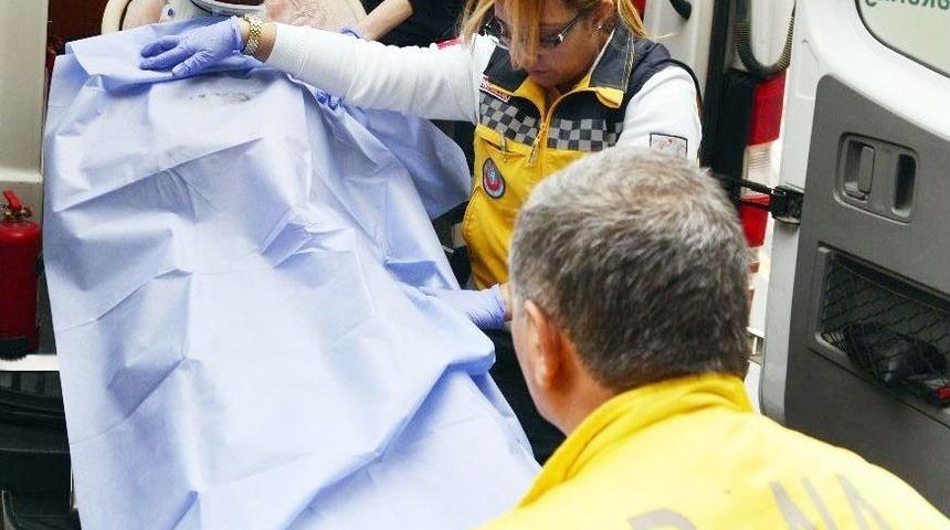 Boşandığı Kocasını Kızgın Yağ D&ouml;k&uuml;p Satırla Yaralayan Kadına 20 Yıl Hapis Cezası