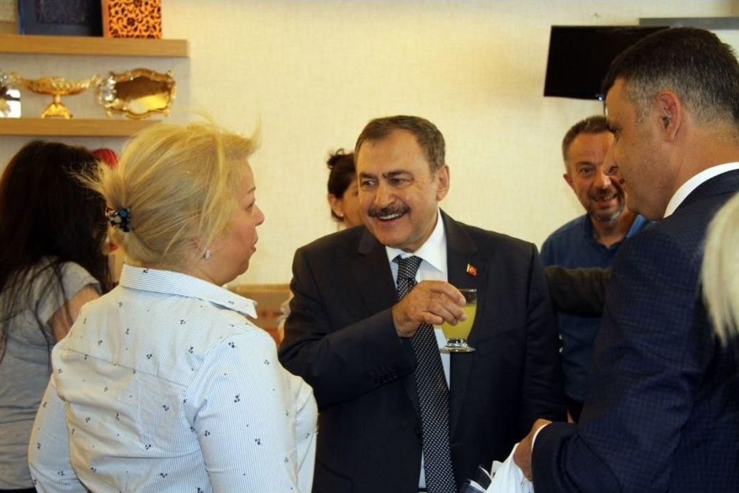 Bakan Eroğlu&rsquo;ndan Burdur&rsquo;da &lsquo;muharrem İnce&rsquo; Yorumu