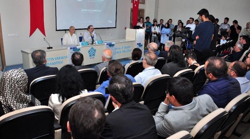 Senarist Ve Y&ouml;netmen Kaplanoğlu Ne&uuml;&rsquo;de &Ouml;ğrencilerle Buluştu