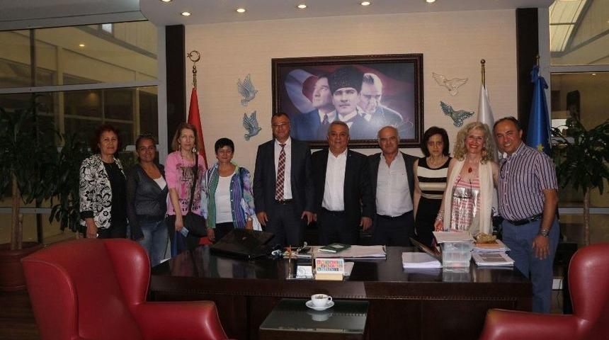 Yunan Öğrencilerden Başkan Kayalı’ya Ziyaret