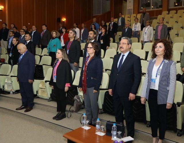 Erü’de Güzel Sanatlar Fakültesi Dekanlar Konseyi Toplantısı Gerçekleştirildi