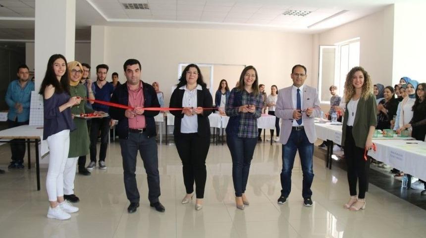 Nev&uuml;&rsquo;l&uuml; &Ouml;ğrencilerden &lsquo;&ouml;ğretim Teknolojileri Ve Materyal Tasarım Sergisi&rsquo;