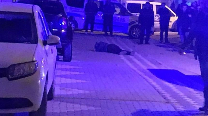 Oğlunun &Ouml;l&uuml;m Haberini Alan Anne Sinir Krizi Ge&ccedil;irdi