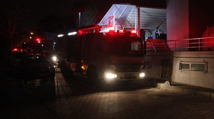 Avcılar Cihangir Camiinde Yangın