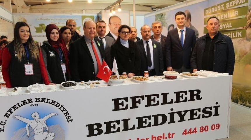 Başkan &Ouml;zakcan, Aydın Tarım Gıda Ve Hayvancılık Fuarı&rsquo;nı Ziyaret Etti