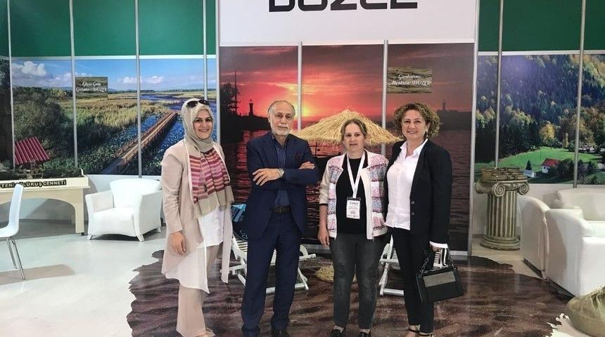 Cebeci Düzce Tanıtım Standını Ziyaret Etti