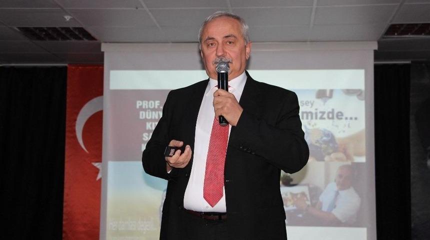 Prof. Dr. Demir: "30 Yıl Sonra Karadeniz&rsquo;de Pamuk Yetiştirebiliriz"