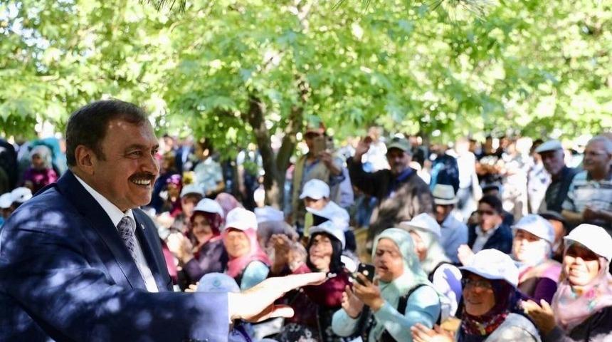 Bakan Eroğlu İhsaniye&rsquo;de