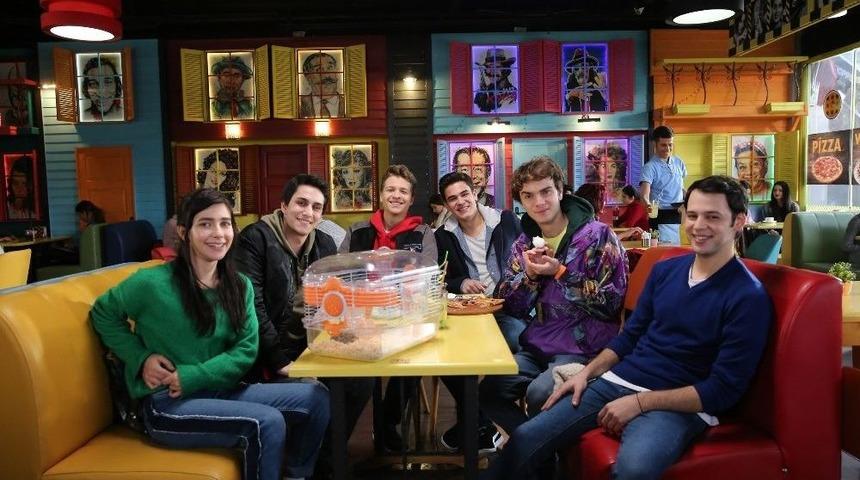 &ldquo;4n1k-2&rdquo;nin İzmir Galası Optimum&rsquo;da