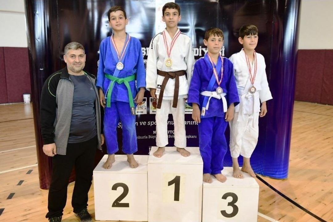 B&uuml;y&uuml;kşehir Spor Turnuvası Judo M&uuml;sabakaları İle Son Buldu