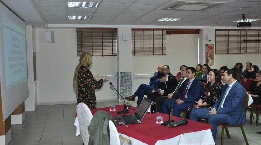 Sgk&rsquo;da, Kadına Y&ouml;nelik Şiddetle M&uuml;cadele Semineri