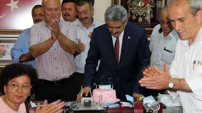 Muhtarlardan Başkan Alıcık&rsquo;a B&uuml;y&uuml;k S&uuml;rpriz