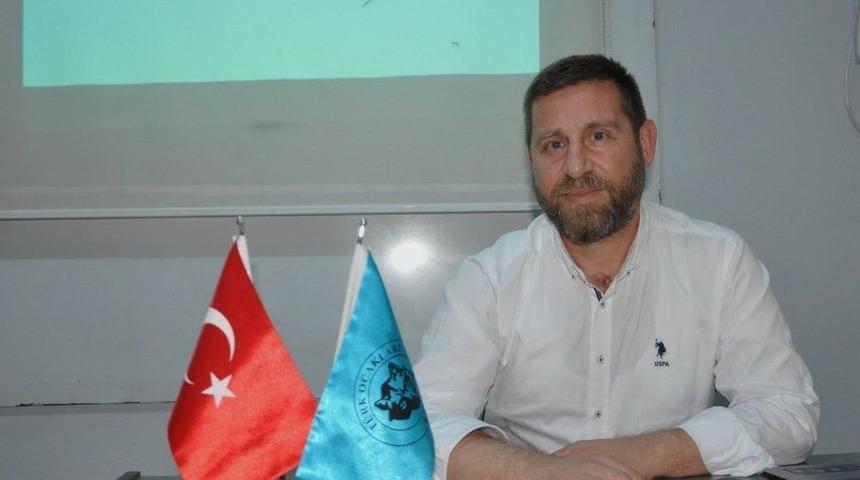Uşak&rsquo;ta &rsquo;ata Yurdu Kırgızistan&rsquo; Konulu Konferans Ger&ccedil;ekleşti