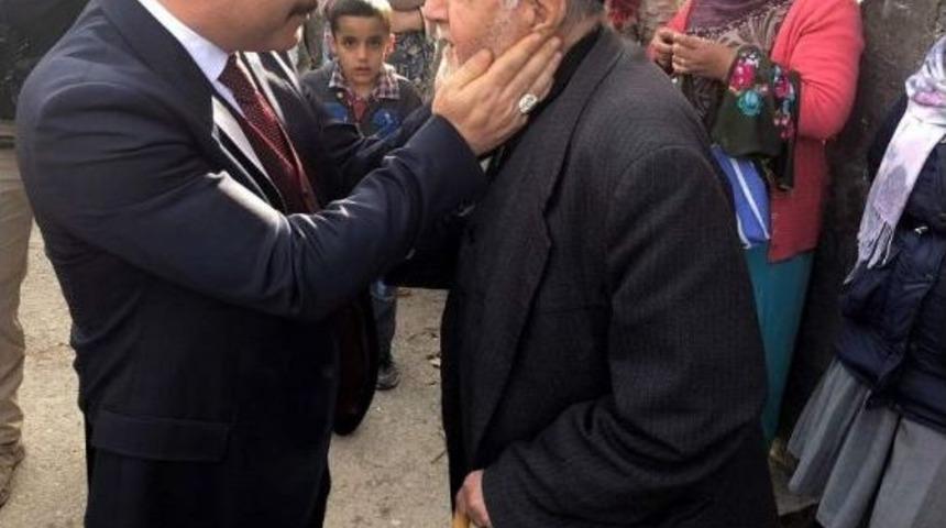 Vali Atik, Vatandaşlarla Bir Araya Geldi