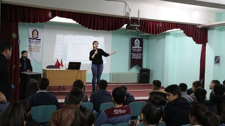 Kızıltepe&rsquo;de Sınava Hazırlanan &Ouml;ğrencilere Psikolojik Destek