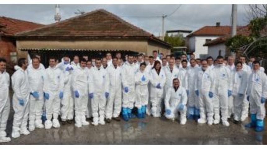 İzmir&rsquo;de Şap Hastalığı Eğitimi Ve Tatbikatı