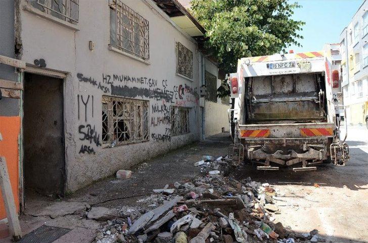 O Ailenin Harabeye Dönen Evi Onarılıyor G5