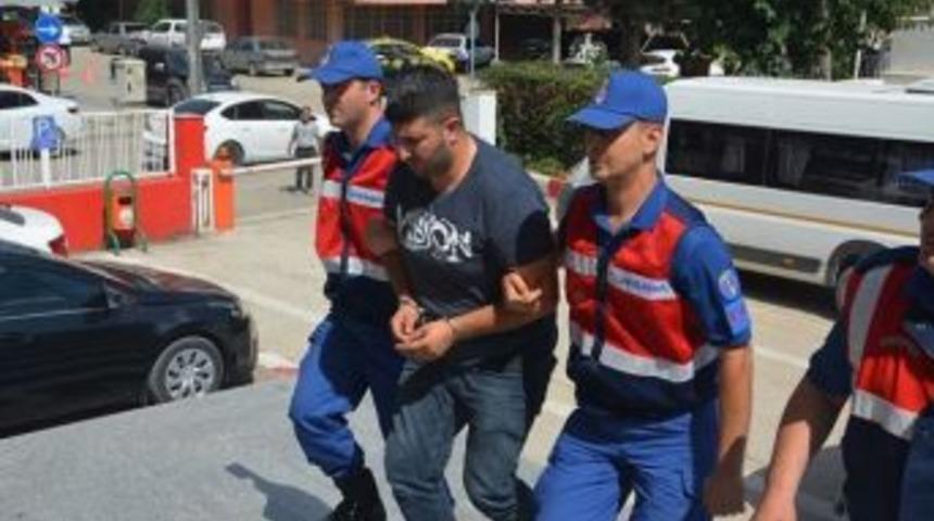 Kozan’da Üfürükçü Yakalandı